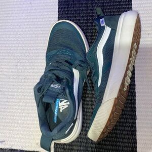 Vans ultra range forest green size 6.5